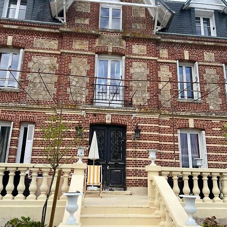 Norrey-en-Auge Le Manoir De La Baronnie 빌라 외부 사진